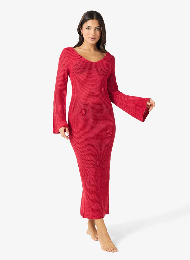 جينجر Crochet Plunge Neck Beach Dress With 3D Floral Detail